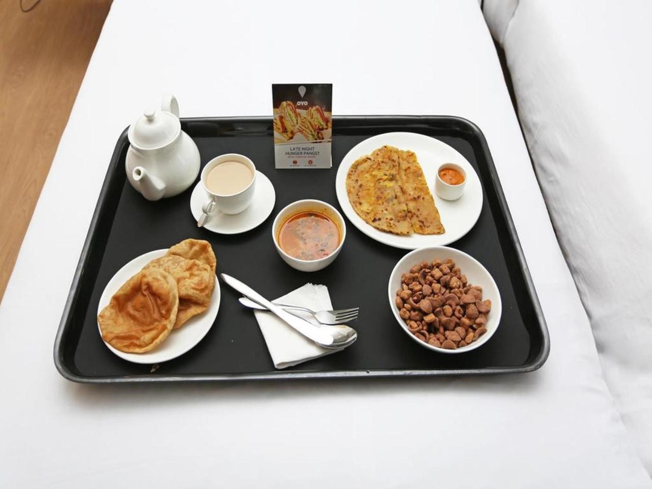 Hotel Ambica Daman Eksteriør bilde